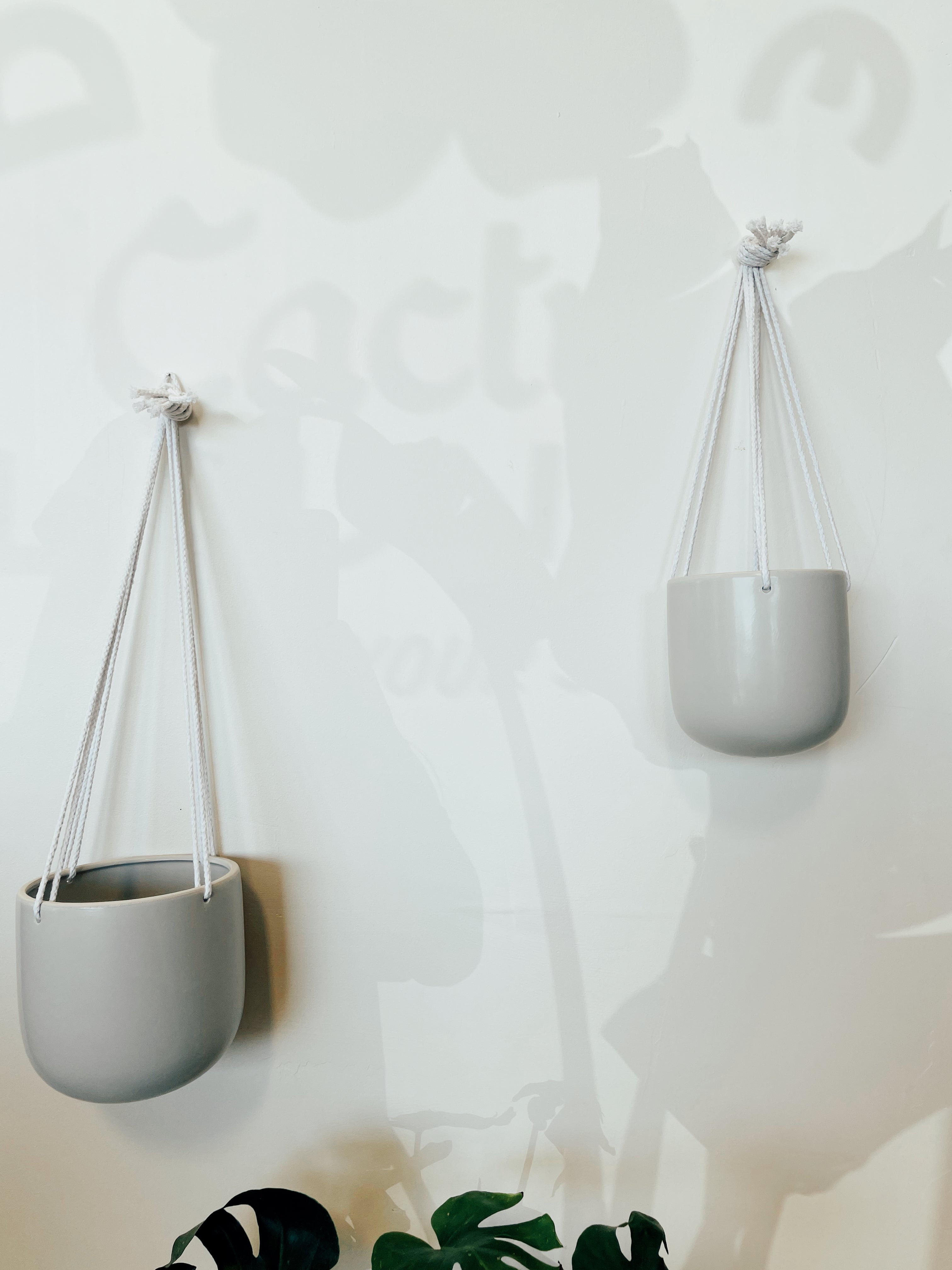 Hanging Pot - Cool Grey